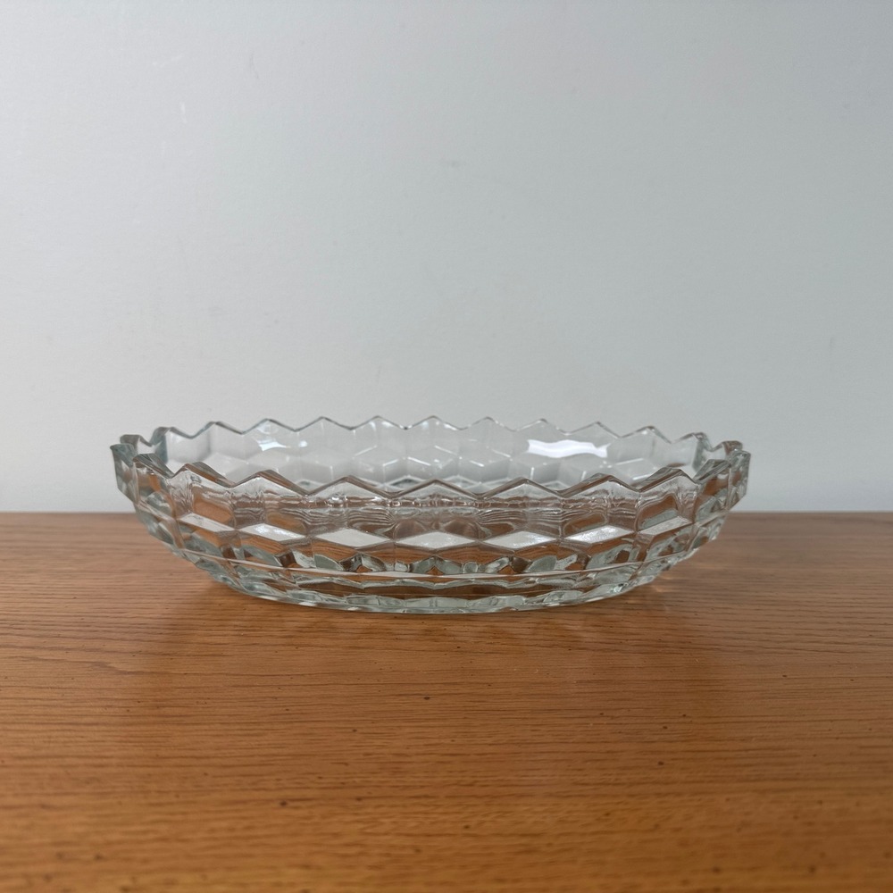 Vintage Glass Oval Dish Diamond Cut‎ Scalloped Edge Serving Bowl